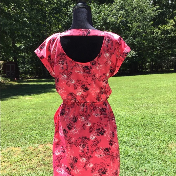 Floral Pink/Black Dress Scoop Back Medium - Picture 3 of 5